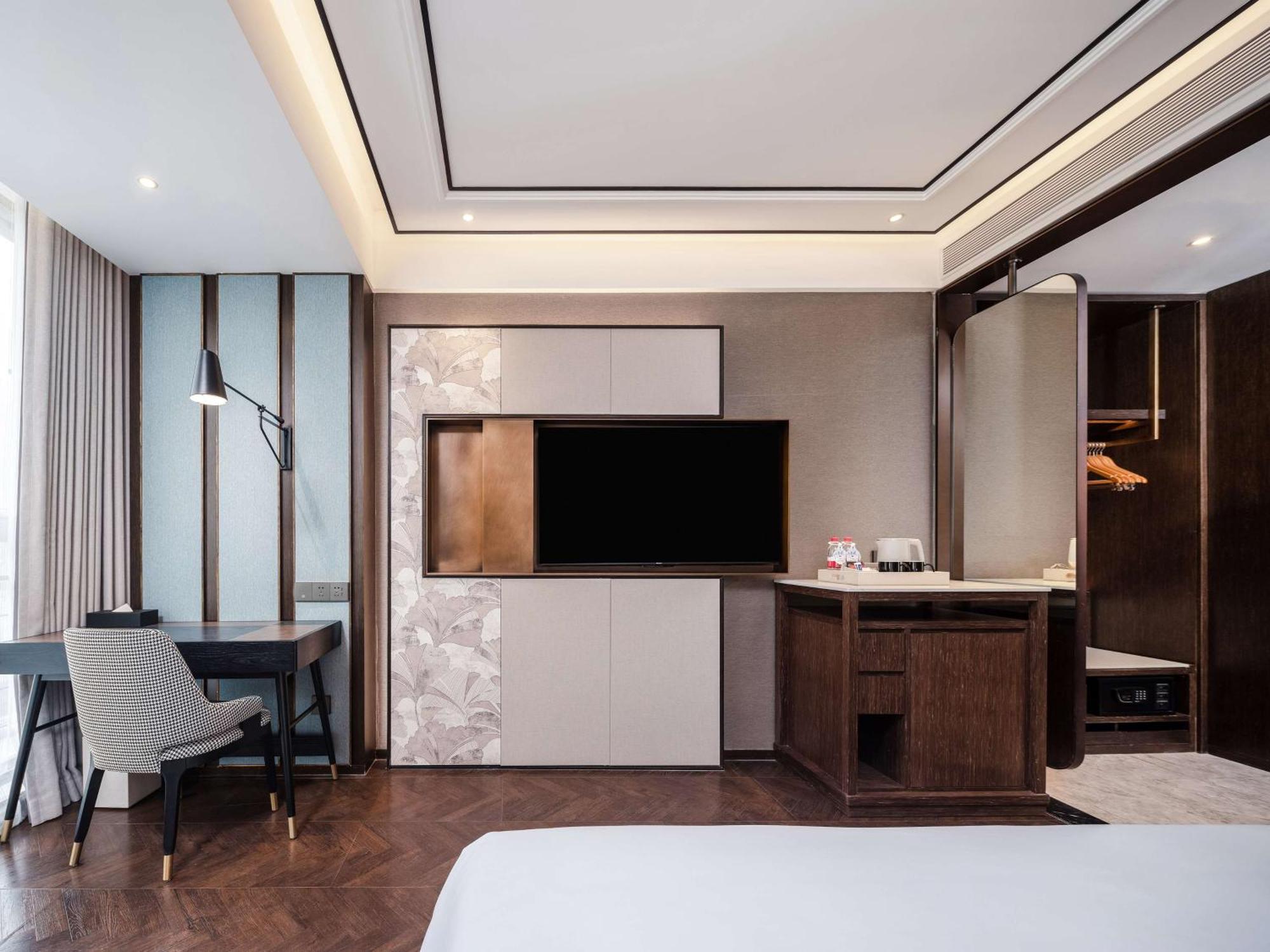 Hilton Garden Inn Beijing Guomao Exterior foto