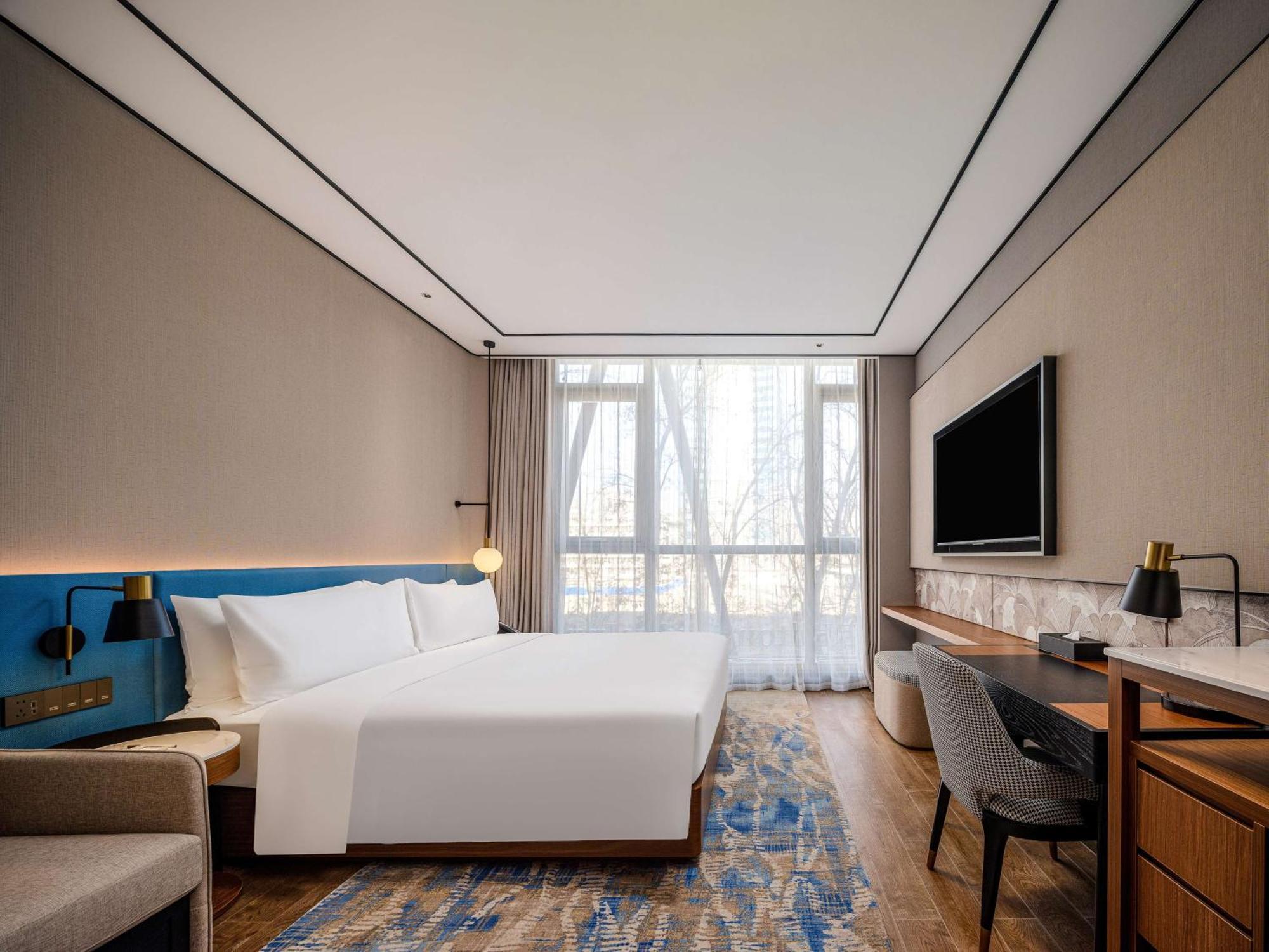 Hilton Garden Inn Beijing Guomao Exterior foto