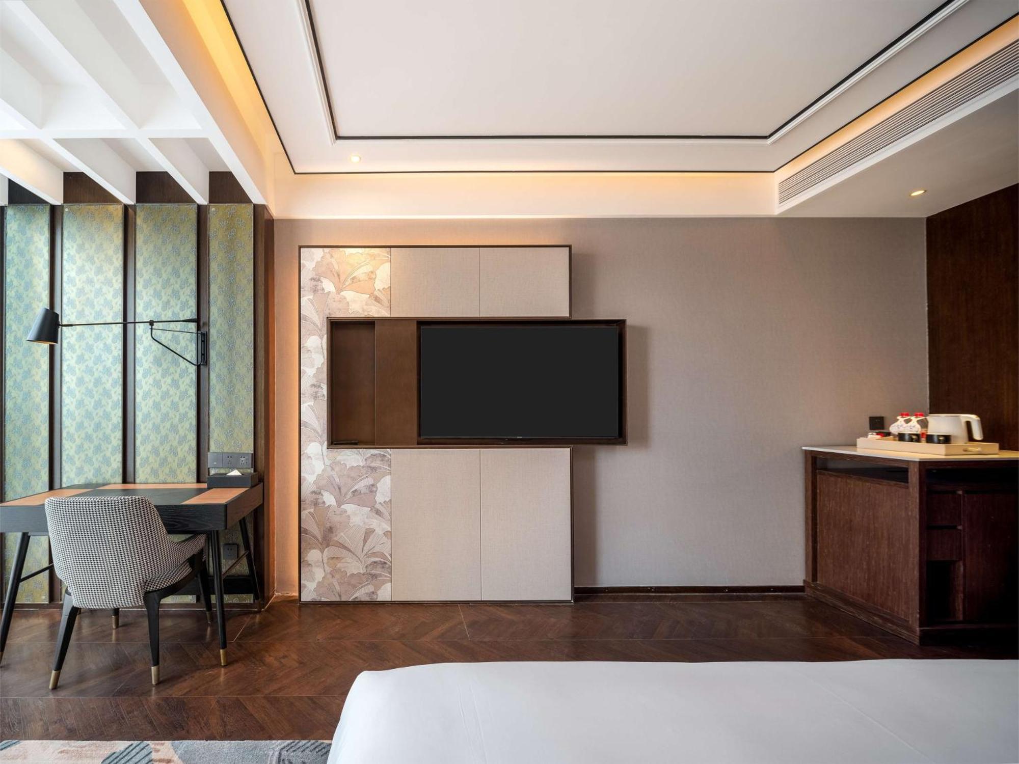 Hilton Garden Inn Beijing Guomao Exterior foto