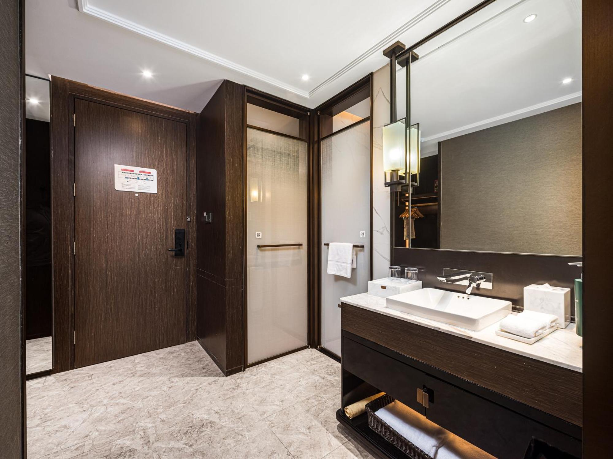 Hilton Garden Inn Beijing Guomao Exterior foto