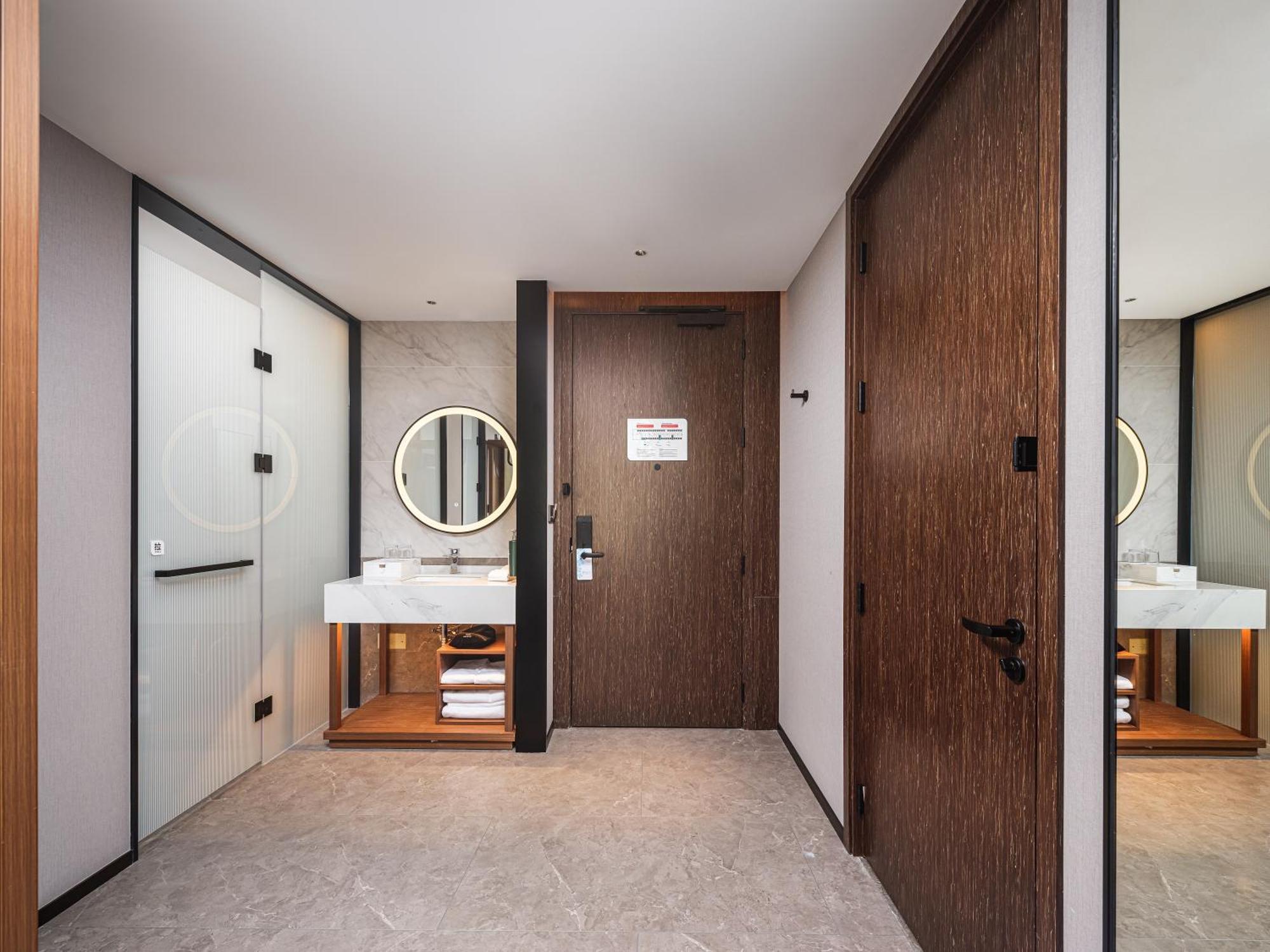 Hilton Garden Inn Beijing Guomao Exterior foto